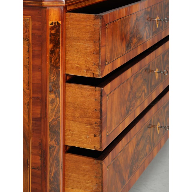Wood 18th Century Louis XVI German Chest of Drawers, 1780s For Sale - Image 7 of 15