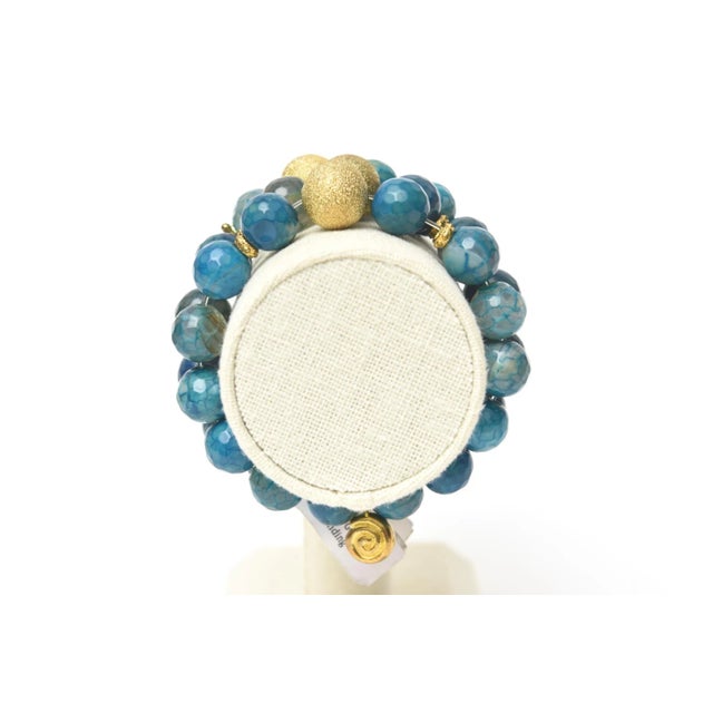 2010s Set of 3 Jeweler Custom Made Beaded Blue Sapphire Agate Gold Ball Bracelets For Sale - Image 5 of 10