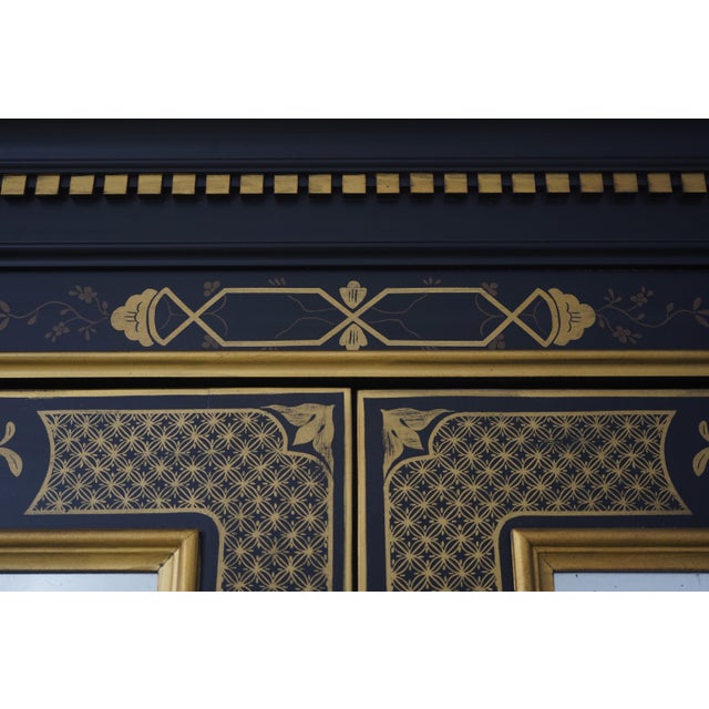 Ej Victor Chinoiserie Eglomise Mirror Door Bar Cabinet For Sale - Image 13 of 18