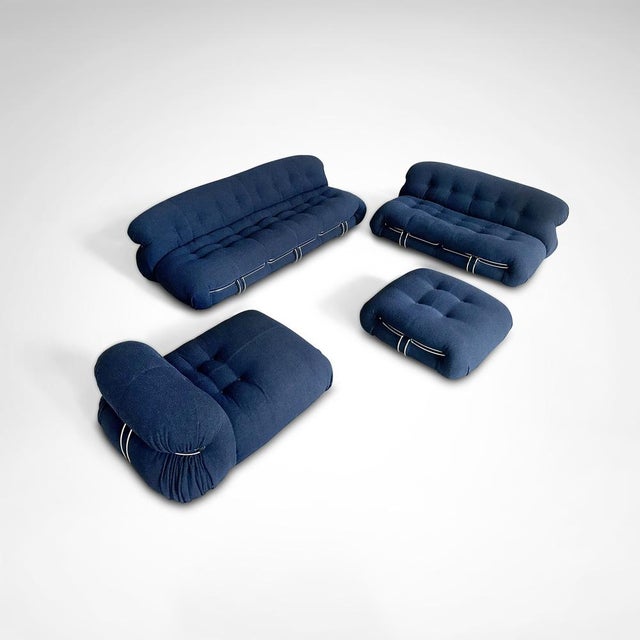 Modern Soriana 2-Seater Sofa and Ottoman by Tobia and Afra Scarpa for Cassina, 2010s, Set of 2 For Sale - Image 3 of 11