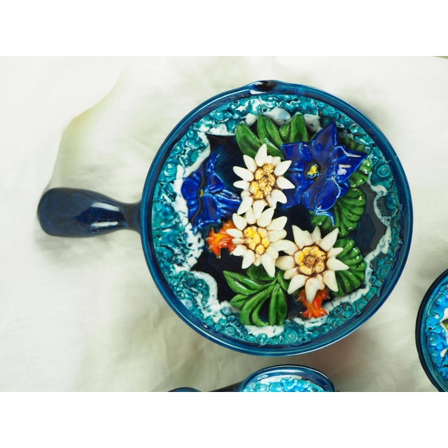 1950s French Vallauris Majolica Trompe l'Oeil Mountain Themed Wall Plates - Set of 3 For Sale - Image 4 of 10