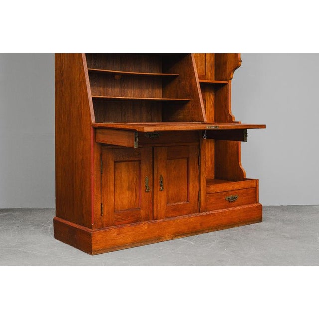 Early 20th Century Art Nouveau Bookcase with Secretary Compartment in Oak For Sale - Image 10 of 18