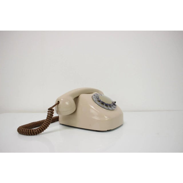 Mid-Century Telephone from Tesla, 1979 For Sale - Image 4 of 11