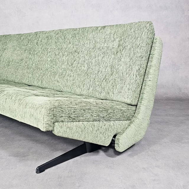 Mid-Century Modern Vintage Daybed by Morávek & Munzar for Karna Mariánské Lázně, 1970s For Sale - Image 3 of 6