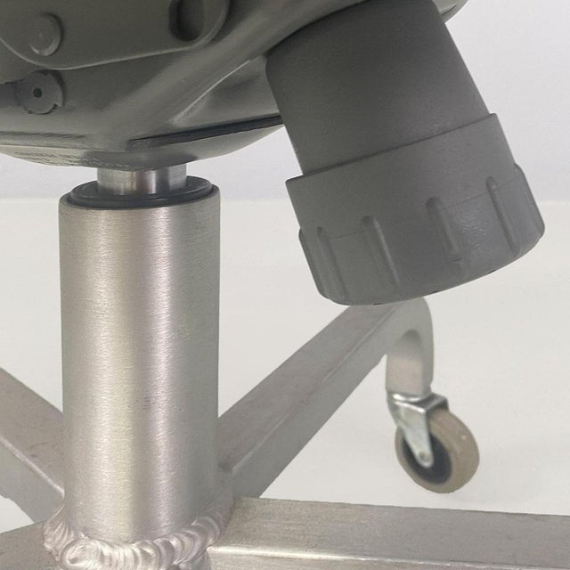 American Modern Brushed Aluminum Swivel Hudson Chairs attributed to Starck for Emeco, 2000s, Set of 4 For Sale - Image 12 of 18