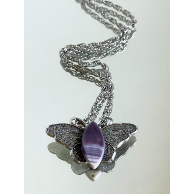 Vintage 1970s Silver Tone Butterfly Pendant Necklace With Purple Banded Agate Cabochon For Sale - Image 14 of 15