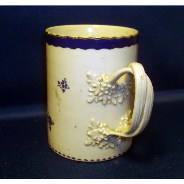 Chinese 1800 Chinese Export Porcelain Tankard Mug For Sale - Image 3 of 10