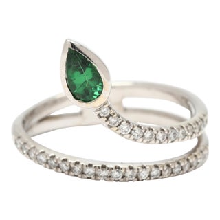 0.43ctw Tsavorite Garnet & Diamond Coil Ring, 14k White Gold, Ring Size 3.75 For Sale