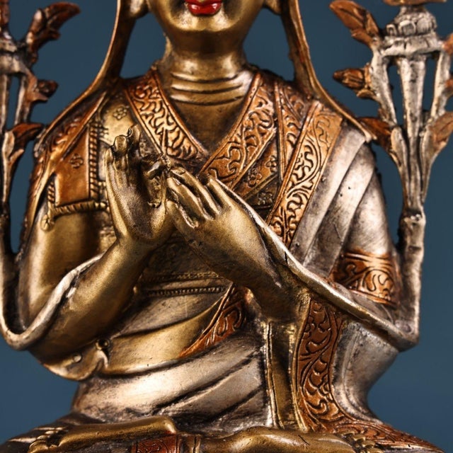 Bronze Late 19th Century Gilt Bronze Tsongkhapa Statue, Tibetan Buddhist Figure, 800g For Sale - Image 8 of 9