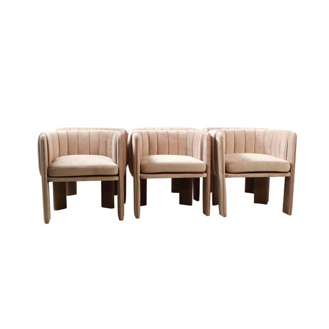 Contemporary Set of 6 Olivia Channel Tufted Dining Armchair Chairs in Blush For Sale - Image 3 of 12