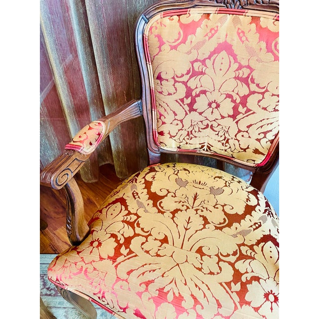 Mid-20th Century French Louis XV Style Fauteuil Armchairs - A Pair For Sale In Houston - Image 6 of 12