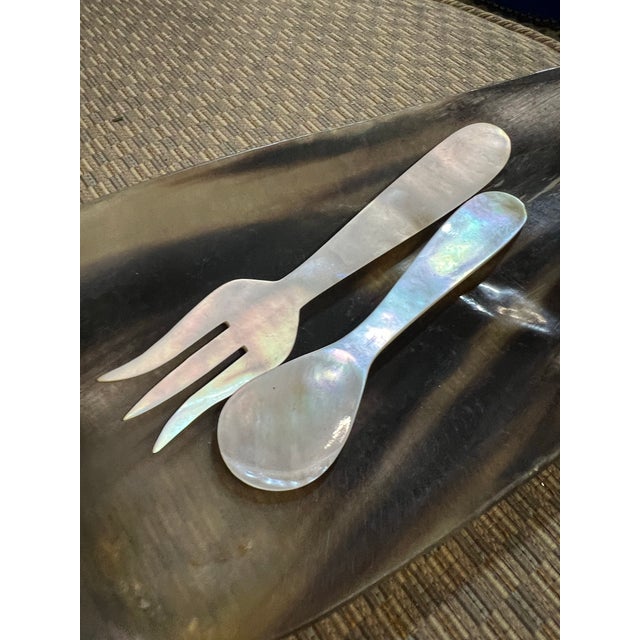 Nautical Pair of 1970s Mother-Of-Pearl Small Fork and Spoon For Sale - Image 3 of 7