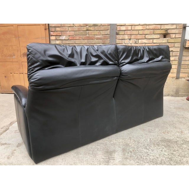 Three-Seater Sofa in Black Genuine Leather by Hans Kaufeld for de Sede, 1980s For Sale - Image 4 of 10
