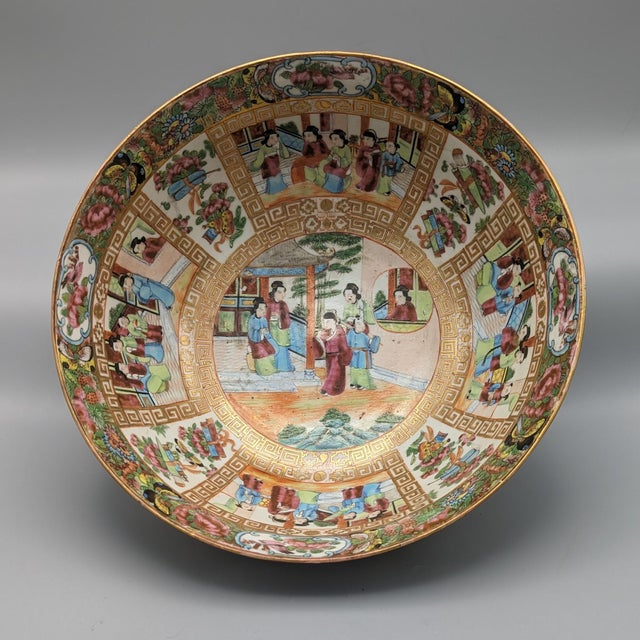Chinese Export Rose Mandarin Bowl, Circa 1875 For Sale In Rochester - Image 6 of 6