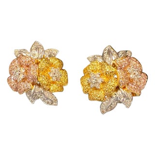 4.4 Ct Natural Fancy Color Diamond Flower Earrings in 18 Kt Multi Color Gold For Sale