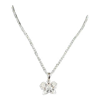 18 Karat Gold Butterfly Pendant with White Diamond & 14 Karat White Gold Chain For Sale