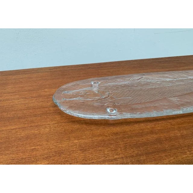 Large Vintage Swedish Glass Fish Plate from Pukeberg Glass For Sale - Image 14 of 18