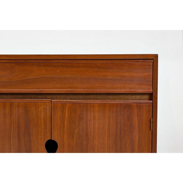 1950s Keyhole Credenza by Brown Saltman Likely Designed by Paul Laszlo For Sale - Image 16 of 18