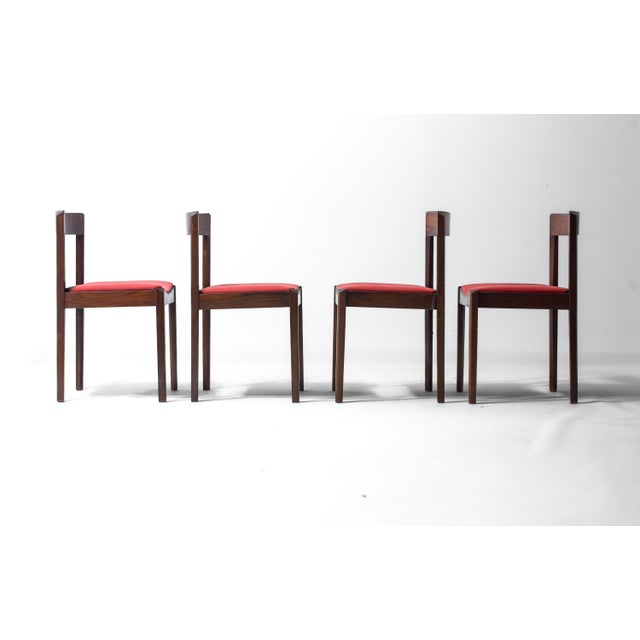 Mid-Century Modern Dining Chairs in Rosewood by Dino Cavalli, 1970s, Set of 4 For Sale - Image 3 of 11