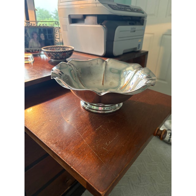 Contemporary Organic Modern Silver Plated Scalloped Bowl For Sale - Image 3 of 5