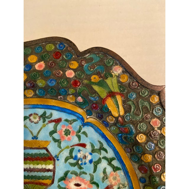 1910s Pair of Early 20th Century Chinese Cloisonné Enamel Plates For Sale - Image 5 of 12