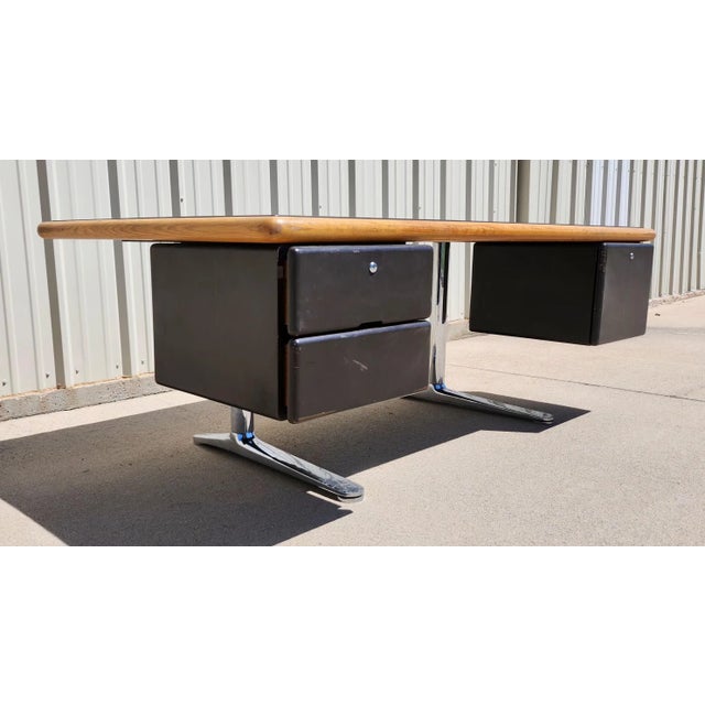Rare Leather-Covered Slate Top Desk from the Executive Collection designed attributed to Warren Platner in 1973 for Knoll...
