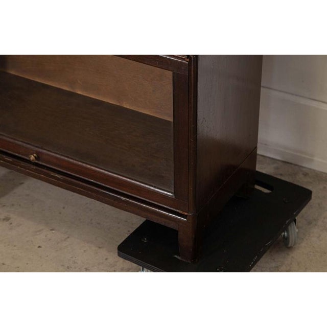 Large Gunn Glazed Sectional Bookcase in Mahogany, 1900 For Sale - Image 15 of 17