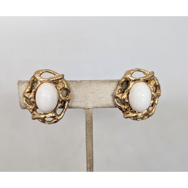 1970s Vintage 1973 Signed Napier Modernist Goldtone White Cabochon Clip Earrings - 2 Pieces For Sale - Image 5 of 7
