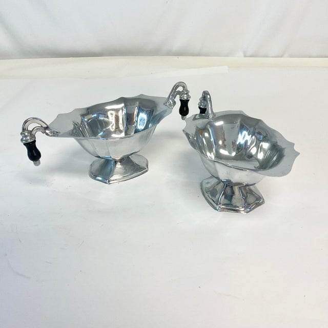 Metal 1950s Vintage Art Deco Hollywood Regency Chrome & Bakelite Creamer and Sugar - 2 Piece Set For Sale - Image 7 of 9