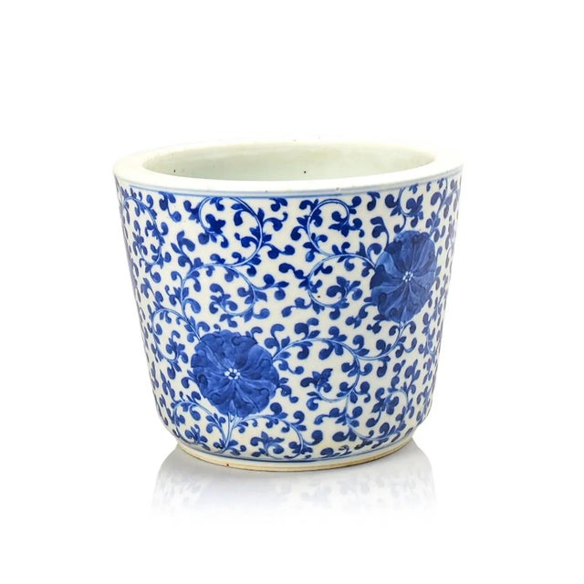 Beautiful Antique Chinese Blue and White Porcelain Jardiniere , decorated with stylized scrolling lotus and flowers...