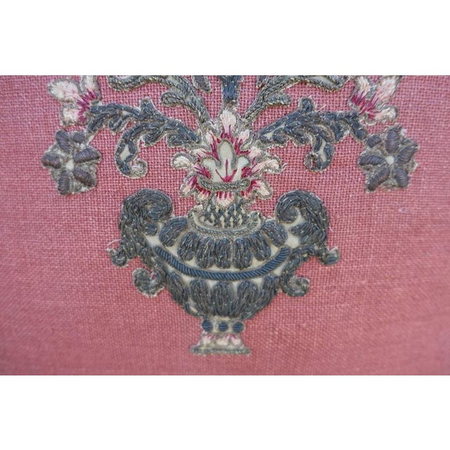 19th Century Pair of Metallic and Chenille Appliqued Linen Pillows by Melissa Levinson For Sale - Image 5 of 6
