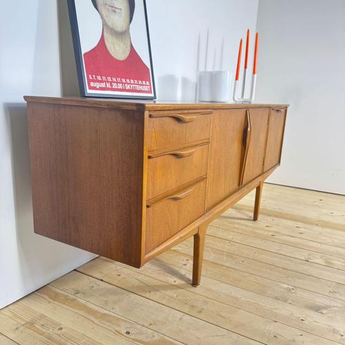 Wood Mid-Century Modern Sideboard in Teak, 1960s For Sale - Image 7 of 14
