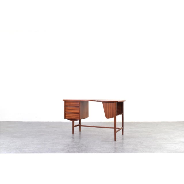 Mid-Century Modern Mid-Century Modern Kidney-Shaped Teak Desk, Denmark, 1960s For Sale - Image 3 of 17