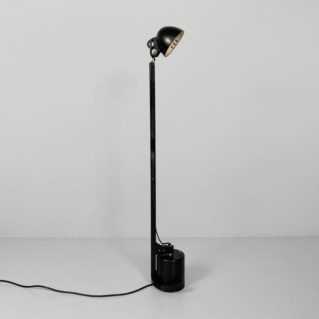 Italian modern table lamps Dobermann Elio Martinelli Martinelli Luce, 1970s A pair of table lamps model Dobermann,...