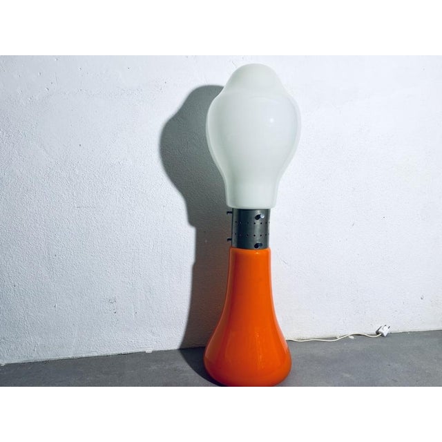 Space Age Lipstick Floor Lamp from Mazzega, Italy For Sale - Image 5 of 18