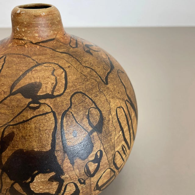 Ceramic German Abstract Ceramic Studio Pottery Vase from Gerhard Liebenthron, 1977 For Sale - Image 7 of 13