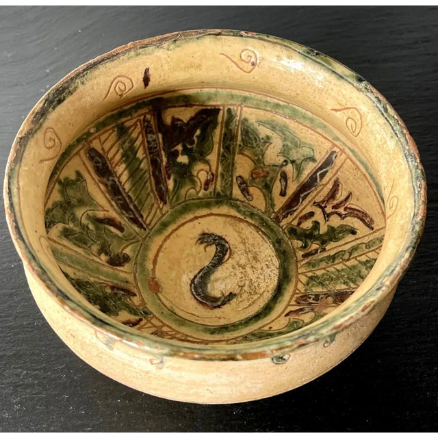Off-white Antique Islamic Ceramic Glazed Splashed and Sgraffito Decoration Bowl For Sale - Image 8 of 13