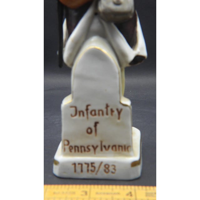 Ceramic Sitzendorf Porcelain Revolutionary War Pennsylvania Infantry Soldier Figurine 1918-1920 For Sale - Image 7 of 8
