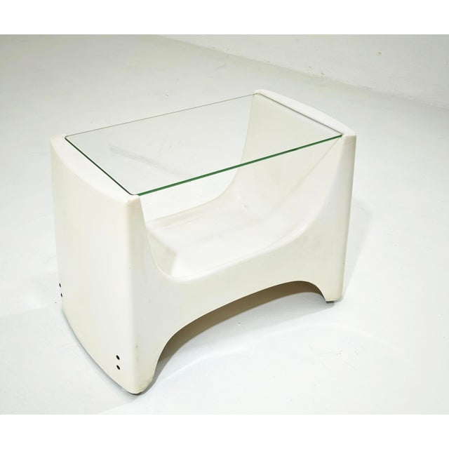 Mid-Century Modern Space Age Resin and Glass Coffee Table, Italy, 1970s For Sale - Image 13 of 13