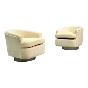 Mid-Century Modern Milo Baughman Style Swivel Chairs, Chrome Base, Cream Velvet