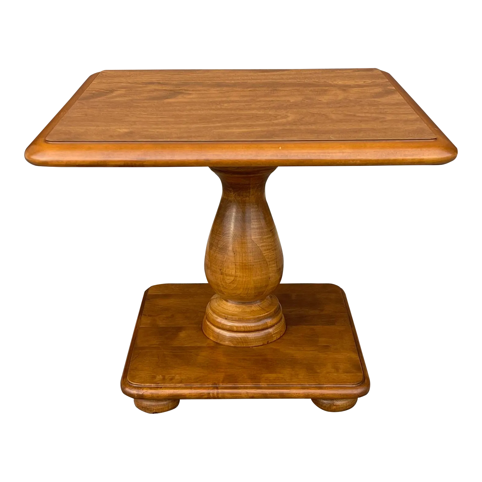 1970s Ethan Allen Heirloom Nutmeg Maple Traditional Square Side