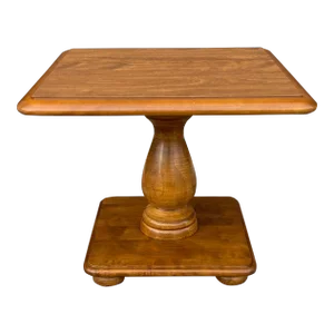 1970s Ethan Allen Heirloom Nutmeg Maple Traditional Square Side Table or Bunching Table With Formica Top (10-8642p)