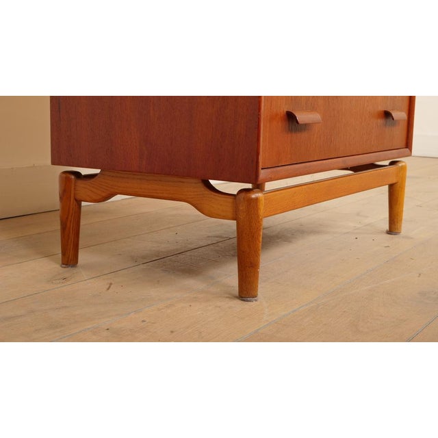 Vintage Chest of Drawers in Teak, 1950s For Sale - Image 12 of 13