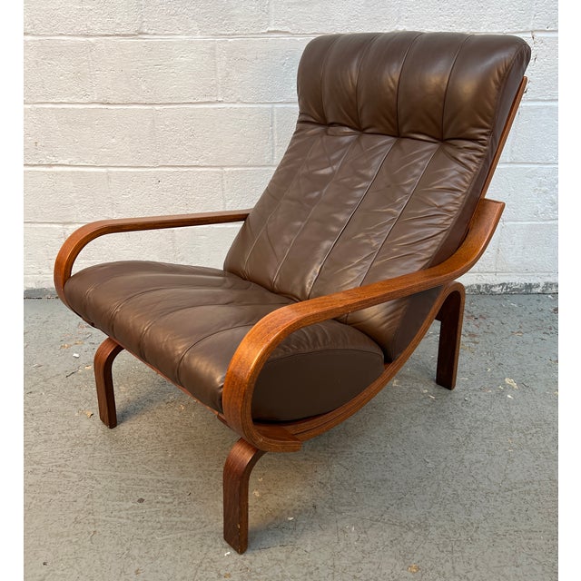 Mid 20th Century 'Orbit' Lounge Chair and Ottoman Designed by Ingmar Relling for Westnofa For Sale - Image 9 of 15