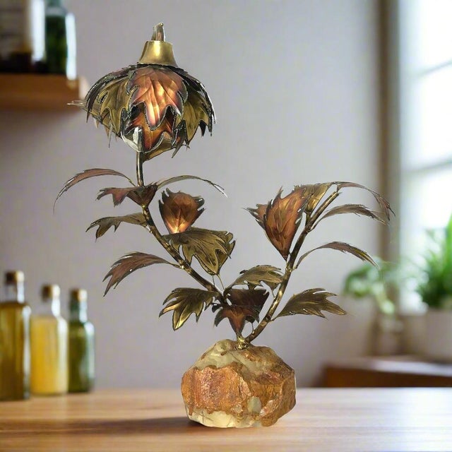 Copper Flower Accent Lamp on Quartz For Sale In Fayetteville, AR - Image 6 of 6