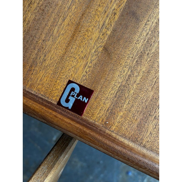 Mid-Century Modern Circular Extendable Dining Table and Chairs from G-Plan, Set of 5 For Sale - Image 16 of 17