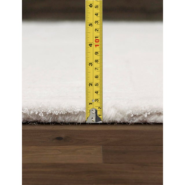 Edgy Hand-Tufted Ivory Area Rug- 8' 9'' X 11' 9'' For Sale - Image 4 of 5