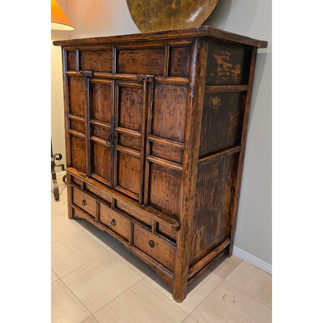 This piece has been well-maintained in its beautifully-aged, original finish. The detail work is amazing. . The scale and...