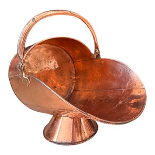 19th-Century Victorian Copper Helmet Coal Scuttle With Brass Accents For Sale