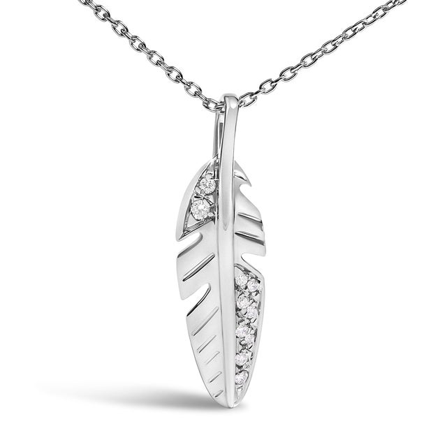 Contemporary 14K White Gold Diamond Accent Feather Pendant Necklace For Sale - Image 3 of 4